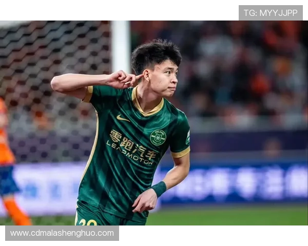 谢晖分析王钰栋赴五大联赛前景 中国球探体系亟待完善 谢晖分析王钰栋赴五大联赛前景 中国球探体系亟待完善